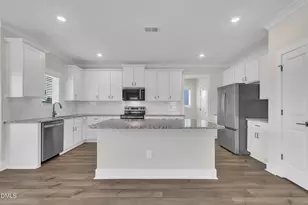 256 Custer Dr, Mebane, NC 27302 - Photo 9