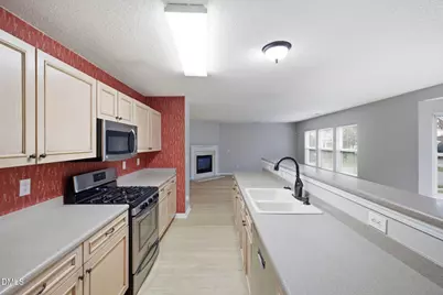 2944 Glade Aster Court, Raleigh, NC 27604 - Photo 17