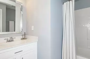 340 Kinellan Ln, Cary, NC 27519 - Photo 15