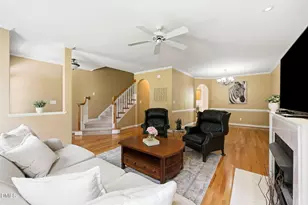 227 Kenmont Dr, Holly Springs, NC 27540 - Photo 7