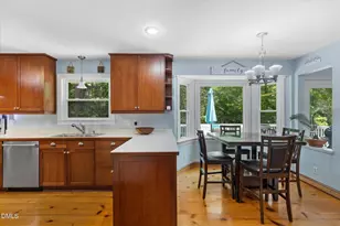 18 Surrey Ln, Durham, NC 27707 - Photo 5