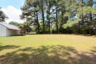 2704 Stoneybrook Rd, Farmville, NC 27828 - Photo 5