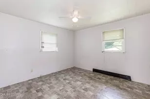 117 Warren Ave, Oxford, NC 27565 - Photo 9