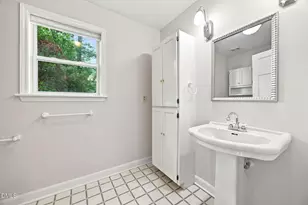 2725 Panther Dr, Raleigh, NC 27603 - Photo 29
