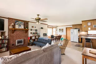352 Carr Church Rd, Clinton, NC 28328 - Photo 13
