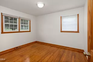 109 S 10th St, Mebane, NC 27302 - Photo 29