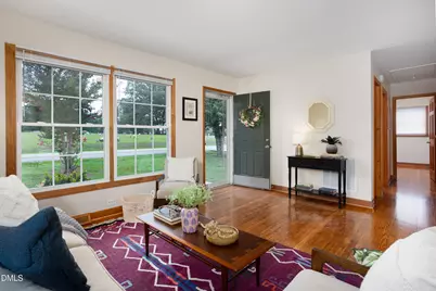 109 S 10th Street, Mebane, NC 27302 - Photo 5