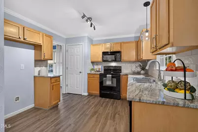 837 E Ivy Valley Drive, Fuquay Varina, NC 27526 - Photo 27