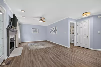 837 E Ivy Valley Drive, Fuquay Varina, NC 27526 - Photo 15