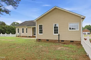 90 Fred McLeod Ln, Coats, NC 27521 - Photo 49