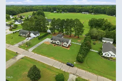90 Fred McLeod Lane, Coats, NC 27521 - Photo 5