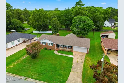318 Crescent Drive, Clayton, NC 27520 - Photo 3