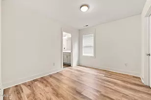 47 Hawk Point Rd, Chapel Hill, NC 27516 - Photo 15