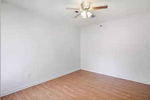 1231 University Ct, Raleigh, NC 27606 - Photo 15