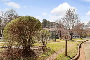 1231 University Ct, Raleigh, NC 27606 - Photo 3