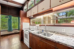 2205 Garden Pl, Raleigh, NC 27607 - Photo 7