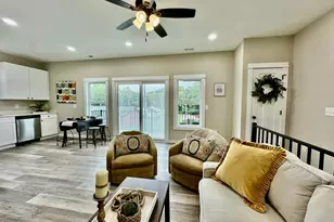 215 Jones St, Roxboro, NC 27573 - Photo 9