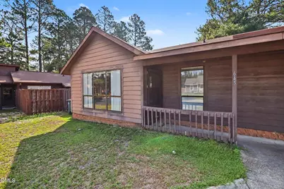 645 Mosswood, Fayetteville, NC 28311 - Photo 3