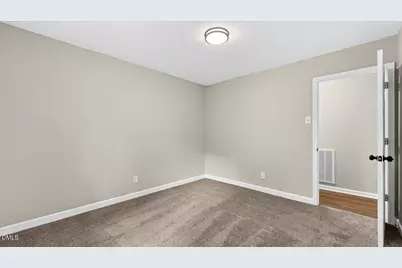 524 W Bywood Drive, Durham, NC 27712 - Photo 23