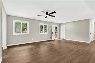 524 W Bywood Dr, Durham, NC 27712 - Photo 7