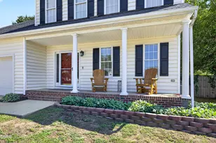 104 Uphill Ct, Holly Springs, NC 27540 - Photo 3