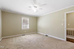 1125 Par Three Dr S, Wilson, NC 27893 - Photo 11