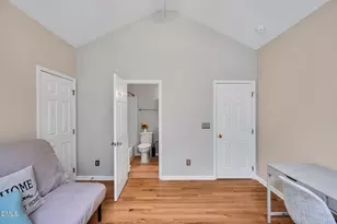 107 Lonebrook Dr, Chapel Hill, NC 27516 - Photo 27