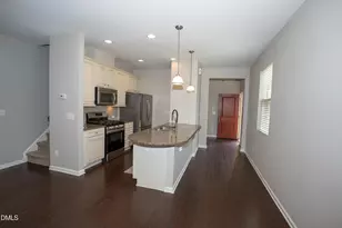 738 Wickham Ridge Rd, Apex, NC 27539 - Photo 3