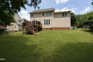 2002 Charlion Downs Ln, Apex, NC 27502 - Photo 15