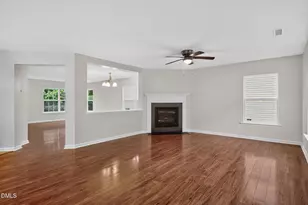 224 Ashdale Dr, Fuquay-Varina, NC 27526 - Photo 5