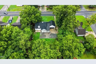506 W Noble Street, Selma, NC 27576 - Photo 47