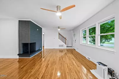 506 W Noble Street, Selma, NC 27576 - Photo 15