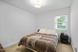506 W Noble St, Selma, NC 27576 - Photo 31