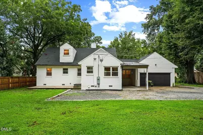 506 W Noble Street, Selma, NC 27576 - Photo 7