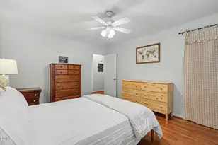 3732 Yorktown Pl, Raleigh, NC 27609 - Photo 19