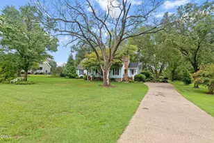 5537 Dunallie Dr, Fuquay Varina, NC 27526 - Photo 3