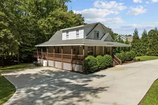287 Somerset Ln, Henderson, NC 27537 - Photo 9