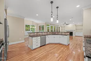 101 Collinson Dr, Chapel Hill, NC 27514 - Photo 13