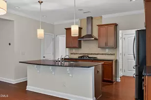 605 Finnbar Dr, Cary, NC 27519 - Photo 9