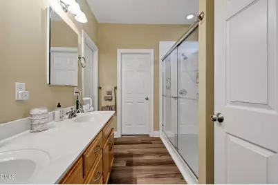 548 Walapai Drive, Fuquay-Varina, NC 27526 - Photo 33