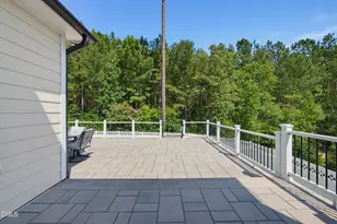 537 Oaks End Dr, Holly Springs, NC 27540 - Photo 27
