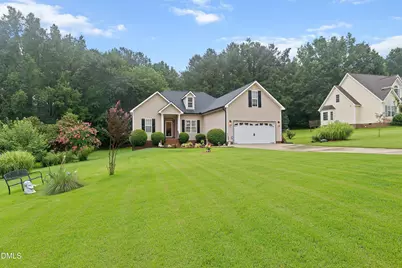 128 Redbud Drive, Clayton, NC 27520 - Photo 5