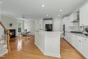 405 Carpenter Town Ln, Cary, NC 27519 - Photo 9