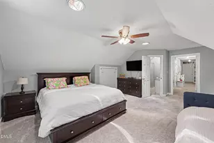 6233 Hilbert Ridge Dr, Holly Springs, NC 27540 - Photo 19