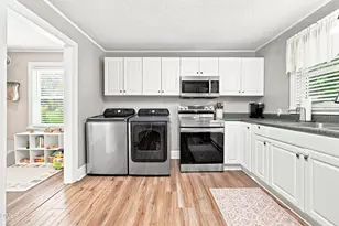 110 New Street S, Liberty, NC 27298 - Photo 9