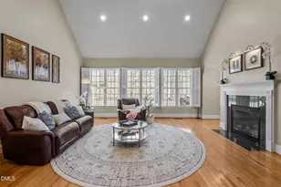 825 Oxbow Crossing Rd, Chapel Hill, NC 27516 - Photo 5