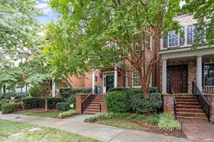 307 Circle Park Pl, Chapel Hill, NC 27517 - Photo 3