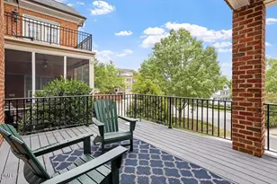 307 Circle Park Pl, Chapel Hill, NC 27517 - Photo 19