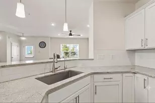 321 Parker Sta Ave, Fuquay Varina, NC 27526 - Photo 9