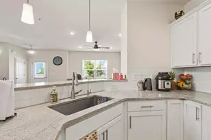 321 Parker Sta Ave, Fuquay Varina, NC 27526 - Photo 5